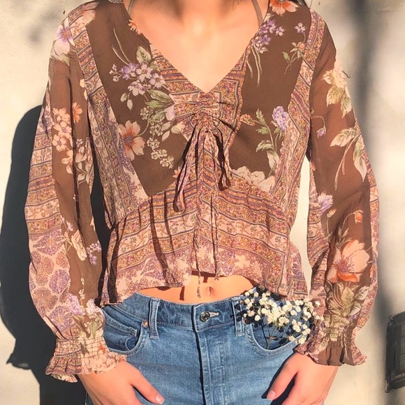 Brown AEO V-neck puff sleeve blouse with tie front and ruffled details - Picture 1 of 3